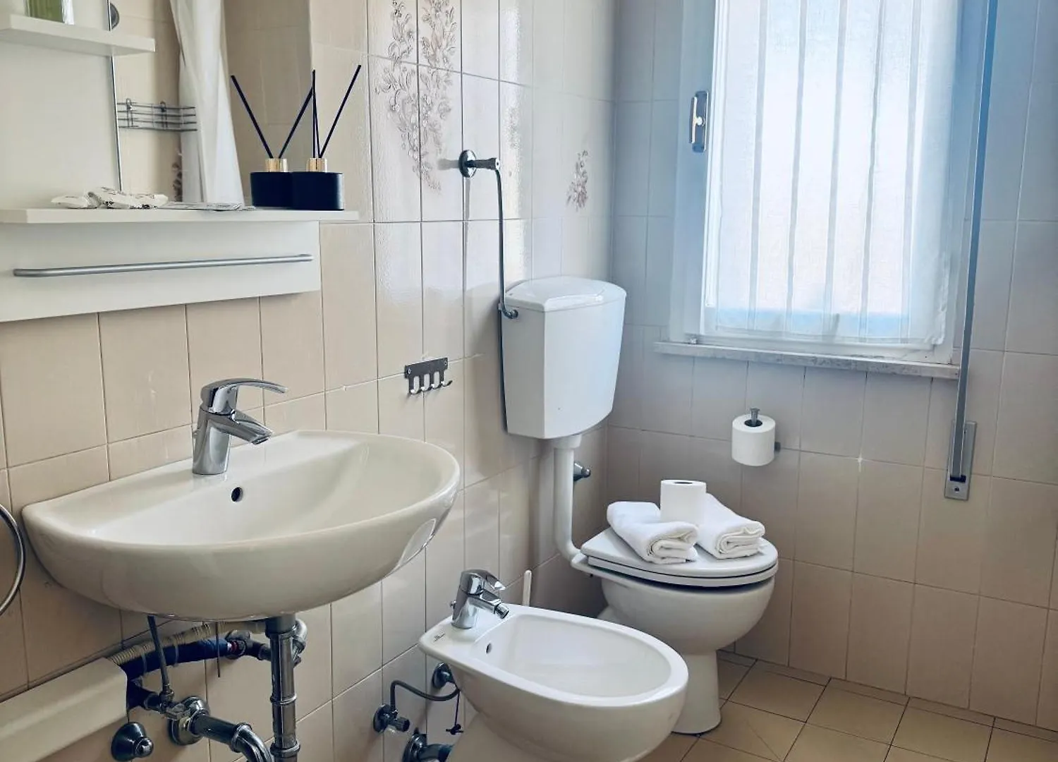 Casa Relax Con Parcheggio E Jacuzzi , Vicino Al Mare E Al Centro Apartamento Bellaria-Igea Marina